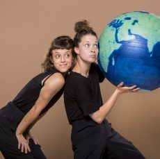 מעשה בעולם אביב הורביץ