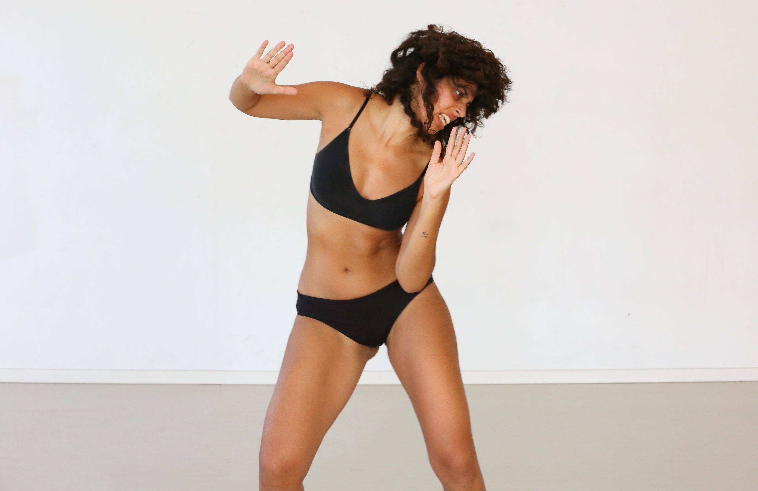 אגן הברכה Blessing from the Back of the Womb